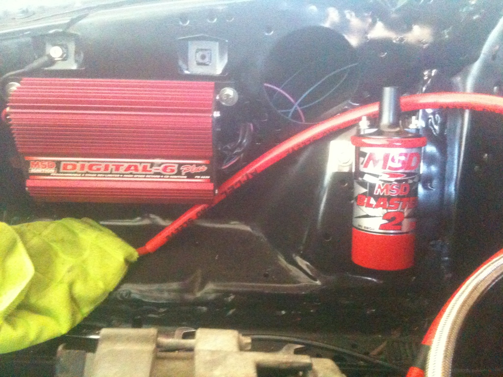 rsz_lil_redds_engine_bay_002.jpg